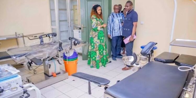 SANTE- CHU Ignace Deen : Khaïté Sall met la pression pour accélérer les travaux à Camp Camayenne