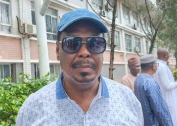 ACTUALITES- ADIEU TOP SYLLA : JUSTIN MOREL JUNIOR SALUE LA MÉMOIRE D’UN JOURNALISTE D’EXCEPTION