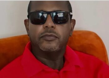 ACTUALIATES – Nécrologie : la presse guinéenne en deuil après la disparition d’Abdoulaye Top Sylla