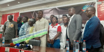 PRESSE- Médias Awards Guinée : le grand prix de la 5ᵉ édition dédié au doyen Souleymane Diallo