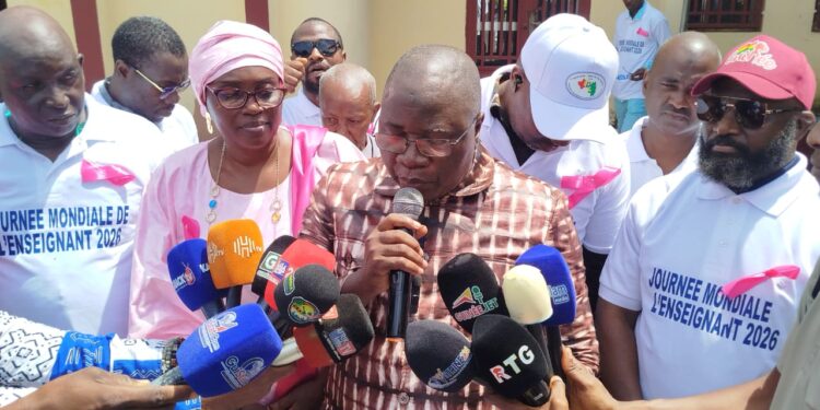 ACTUALITES- Journée mondiale de l’enseignant en Guinée : l’USTG réclame des mesures concrètes pour sortir les enseignants de la précarité