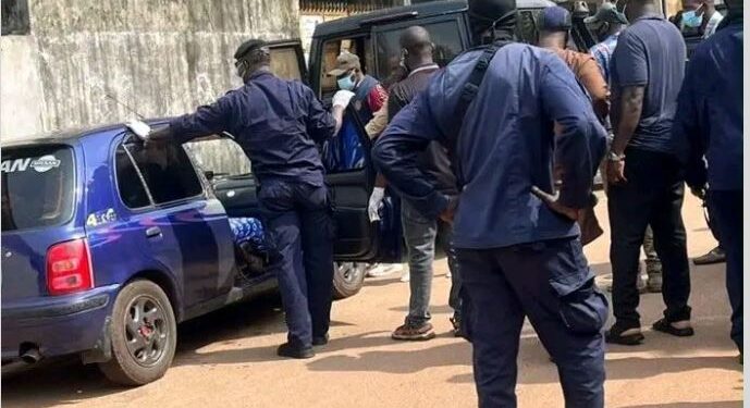 SOCIETE- Drame de Petit Simbaya : « Elle est sortie à 22 heures après un appel », témoigne le mari de Kadiatou Keita